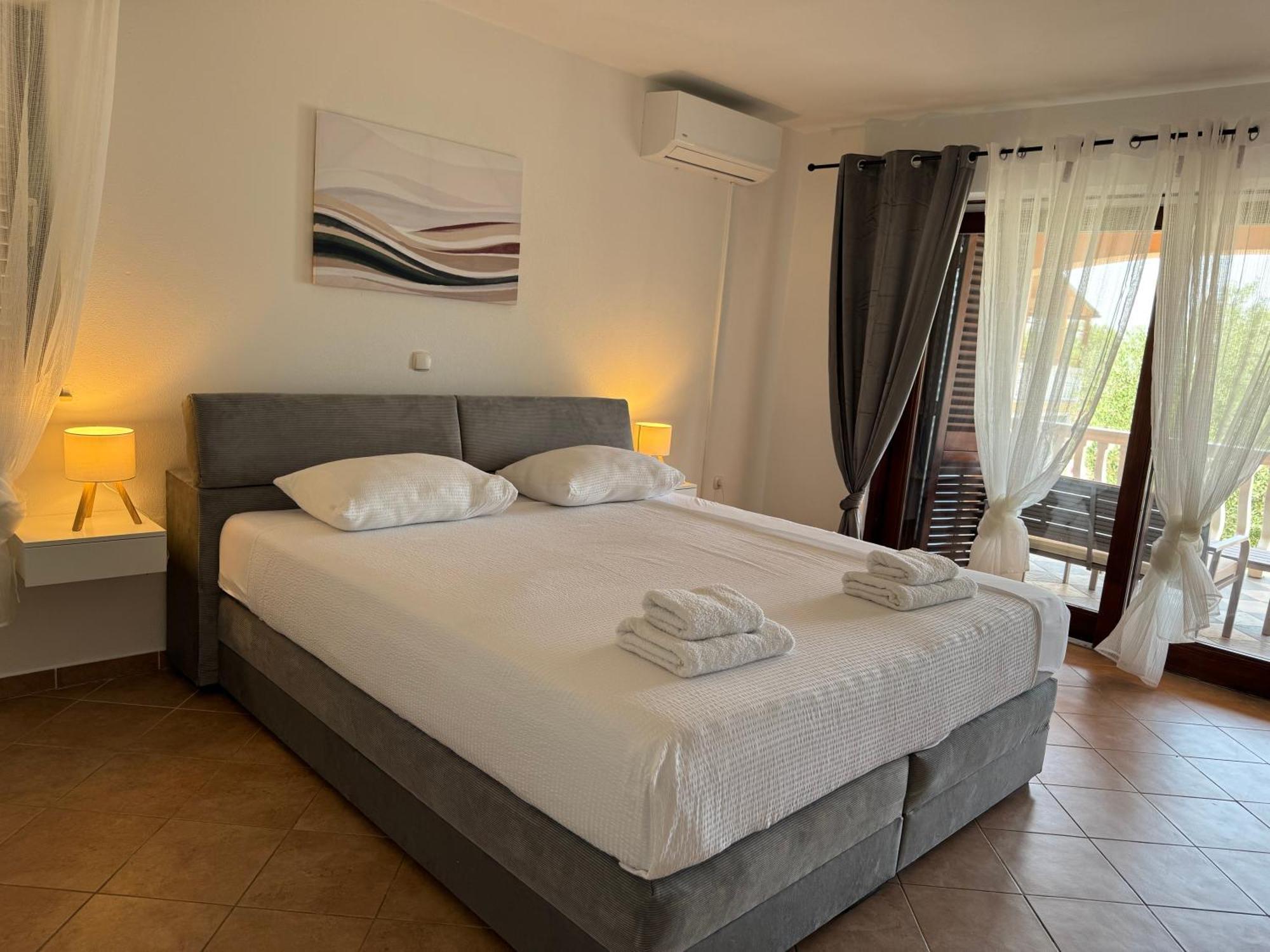Appartement Bernarda 1 *